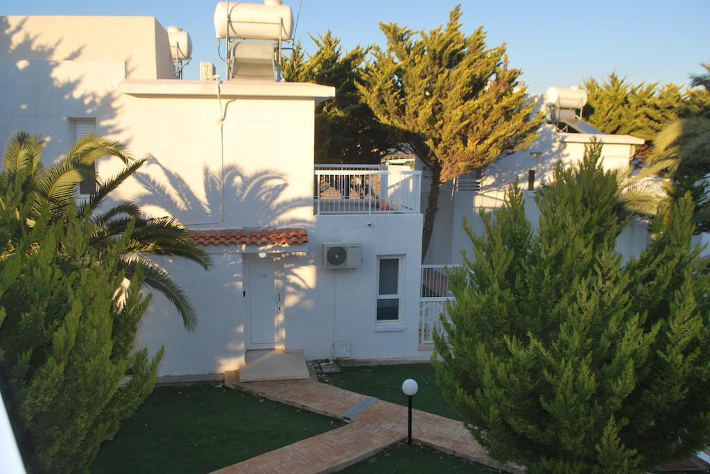 Flisvos Beach Apartments Protaras Exterior foto