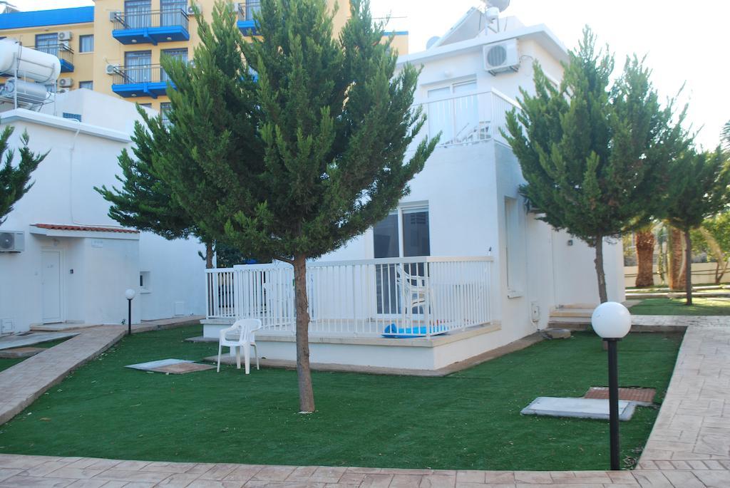 Flisvos Beach Apartments Protaras Exterior foto